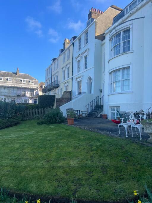 Apartamento Once Upon A Tide Herne Bay Exterior foto